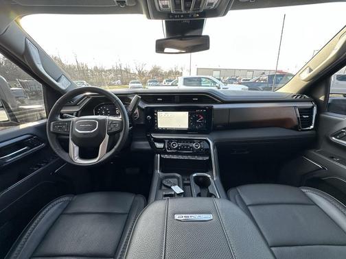 2024 GMC Sierra 2500 Denali
