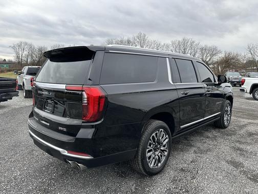 2025 GMC Yukon XL Denali