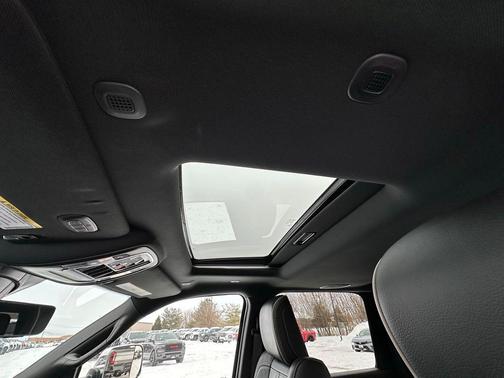 2022 RAM 2500 Limited Crew Cab 4x4 6'4' Box