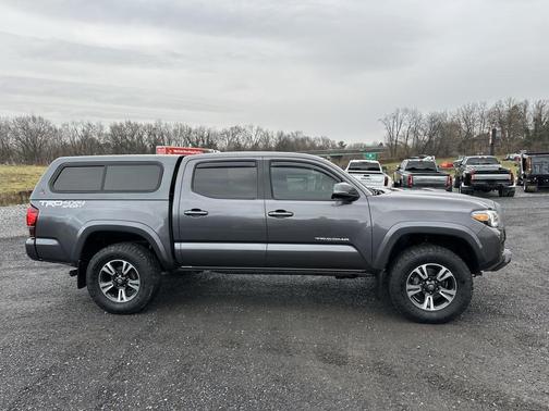 2019 Toyota Tacoma TRD Sport