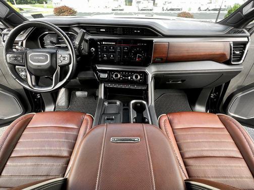 2024 GMC Sierra 2500 Denali Ultimate