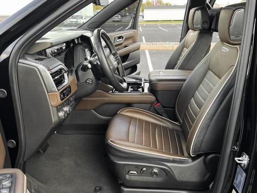 2025 GMC Yukon Denali Ultimate