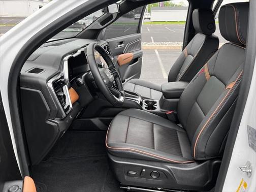 2024 GMC Canyon Base