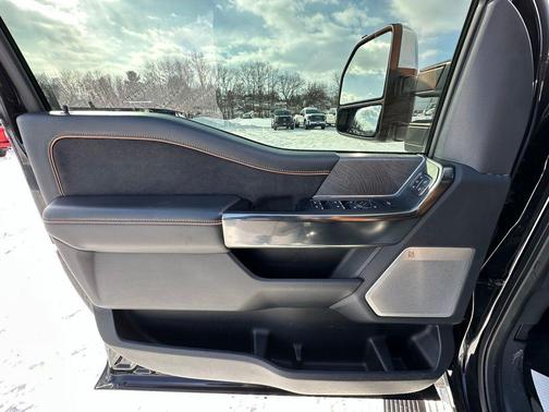 2024 Ford F-350 Platinum