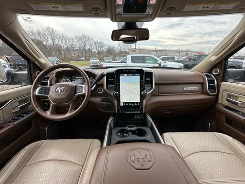 2022 RAM 2500 Laramie Crew Cab 4x4 6'4' Box