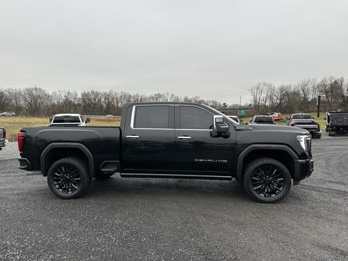 2024 GMC Sierra 3500 Denali