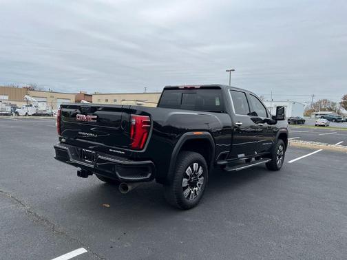 2025 GMC Sierra 2500 Denali