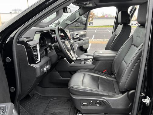 2025 GMC Sierra 2500 Denali