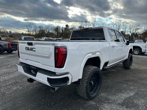 2024 GMC Sierra 2500 Denali Ultimate