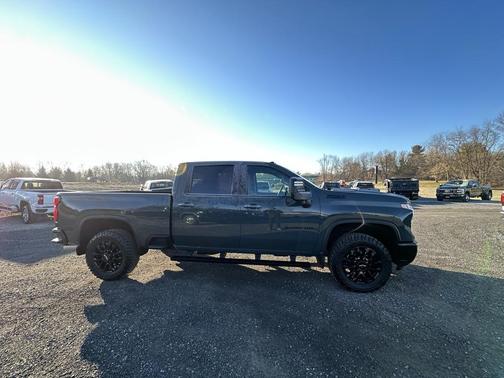 2025 Chevrolet Silverado 2500 LT