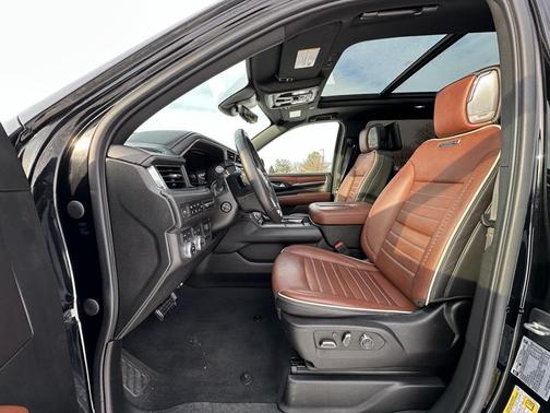 2023 GMC Yukon XL Denali Ultimate