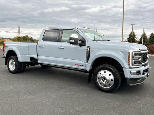 2024 Ford F-450 Platinum