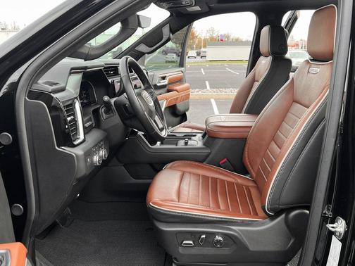 2025 GMC Sierra 3500 Denali