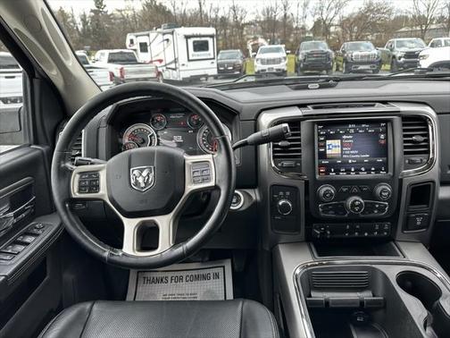 2018 RAM 3500 Laramie Crew Cab 4x4 6'4' Box