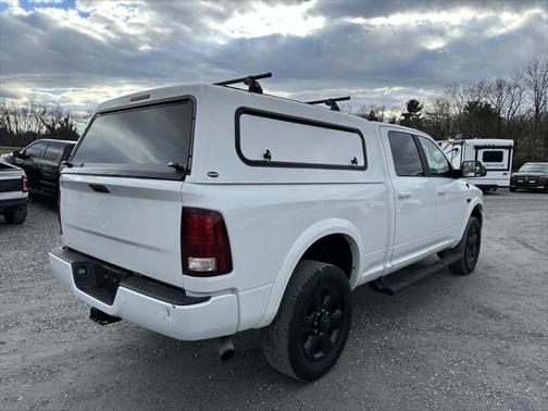 2018 RAM 3500 Laramie Crew Cab 4x4 6'4' Box