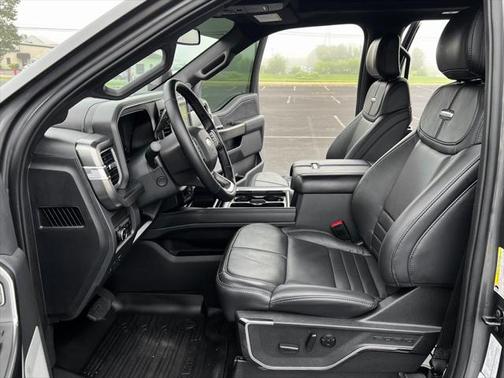 2025 Ford F-250 Platinum