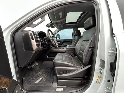 2017 GMC Sierra 3500 Denali