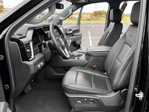 2025 GMC Sierra 2500 Denali