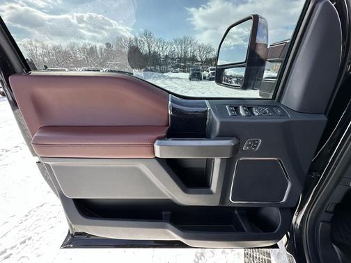 2022 Ford F-250 Platinum