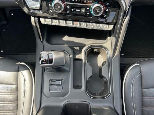 2022 GMC Sierra 1500 AT4X
