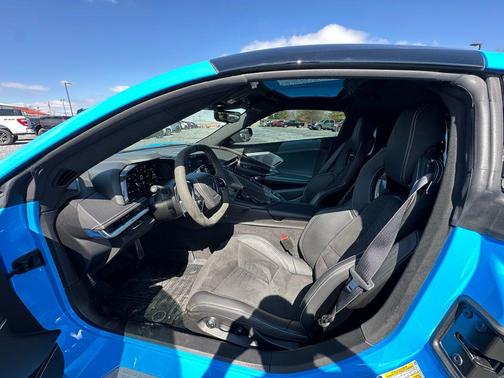 2023 Chevrolet Corvette Stingray w/3LT