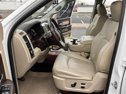 2014 RAM 1500 Laramie