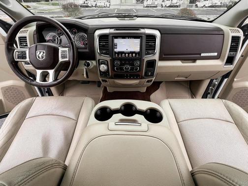 2014 RAM 1500 Laramie