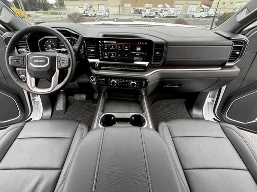 2024 GMC Sierra 2500 SLT