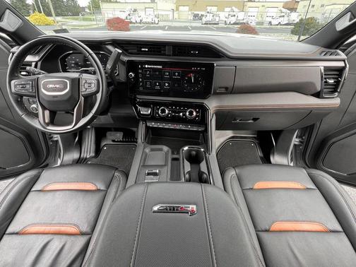 2025 GMC Sierra 2500 AT4