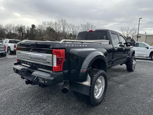 2017 Ford F-450 Platinum