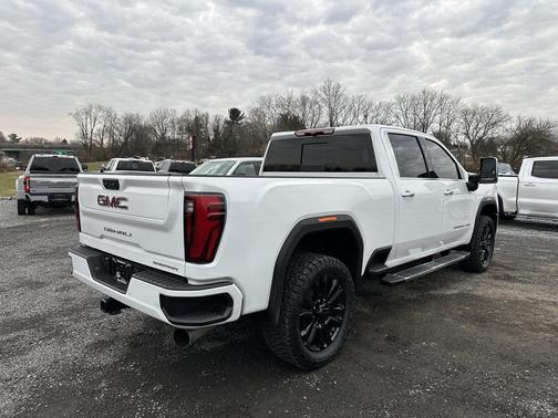 2025 GMC Sierra 2500 Denali