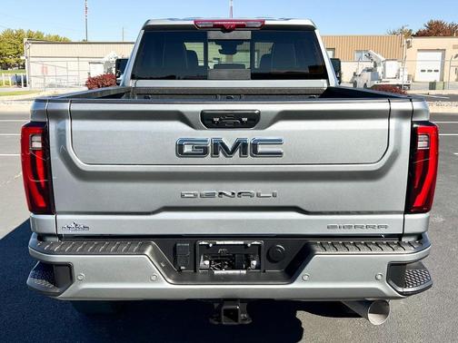 2025 GMC Sierra 2500 Denali Ultimate