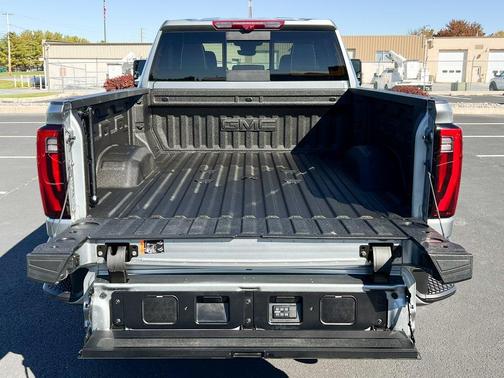 2025 GMC Sierra 2500 Denali Ultimate