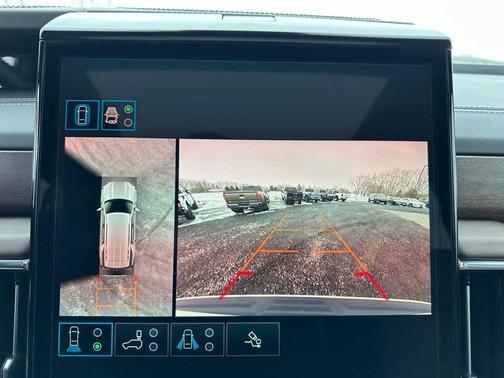 2025 GMC Yukon Denali Ultimate