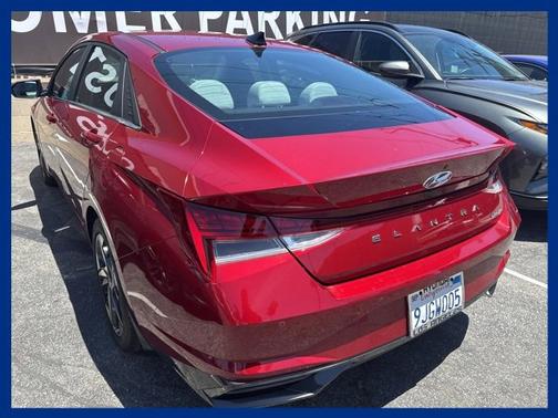 2023 Hyundai ELANTRA Limited