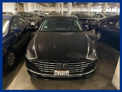 2023 Hyundai SONATA Hybrid Limited