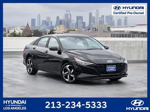 Black 2023 Hyundai ELANTRA SEL