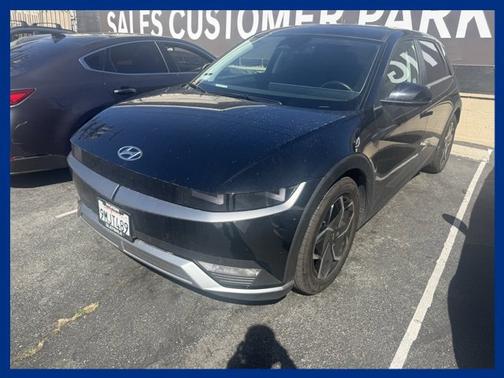 2024 Hyundai IONIQ 5 SEL