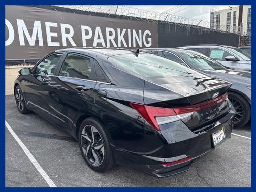 2023 Hyundai ELANTRA HEV Limited