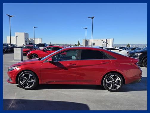 2023 Hyundai ELANTRA Limited