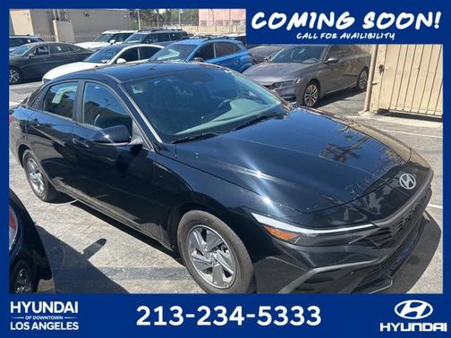 2024 Hyundai ELANTRA SE