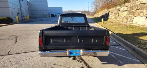 1966 Ford F-250 Base