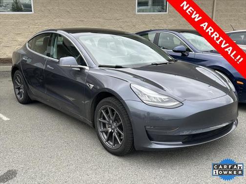 2019 Tesla Model 3 Standard Range Plus
