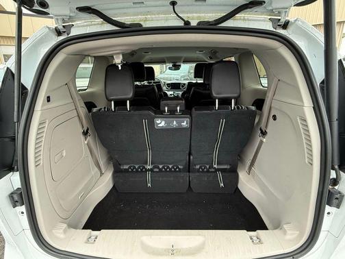 2018 Chrysler Pacifica Hybrid Limited