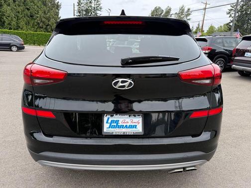 Black Noir Pearl 2021 Hyundai TUCSON SEL