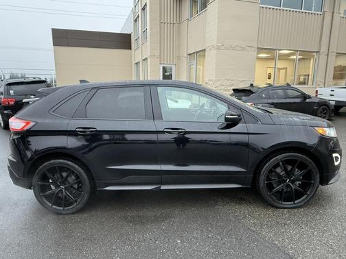 2016 Ford Edge Sport