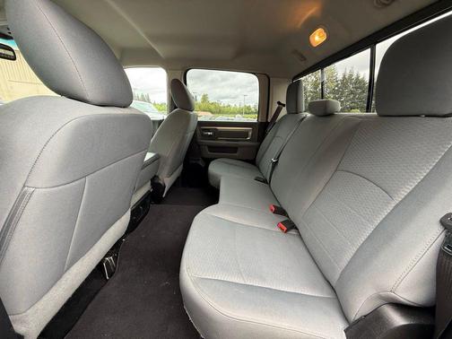 Maximum Steel Metallic Clearcoat 2016 RAM 1500 SLT