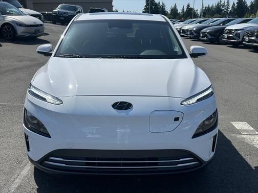 2022 Hyundai KONA EV SEL