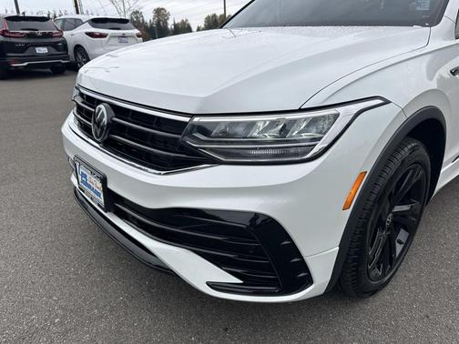 2024 Volkswagen Tiguan 2.0T SE R-Line Black 4MOTION