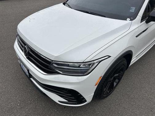 2024 Volkswagen Tiguan 2.0T SE R-Line Black 4MOTION